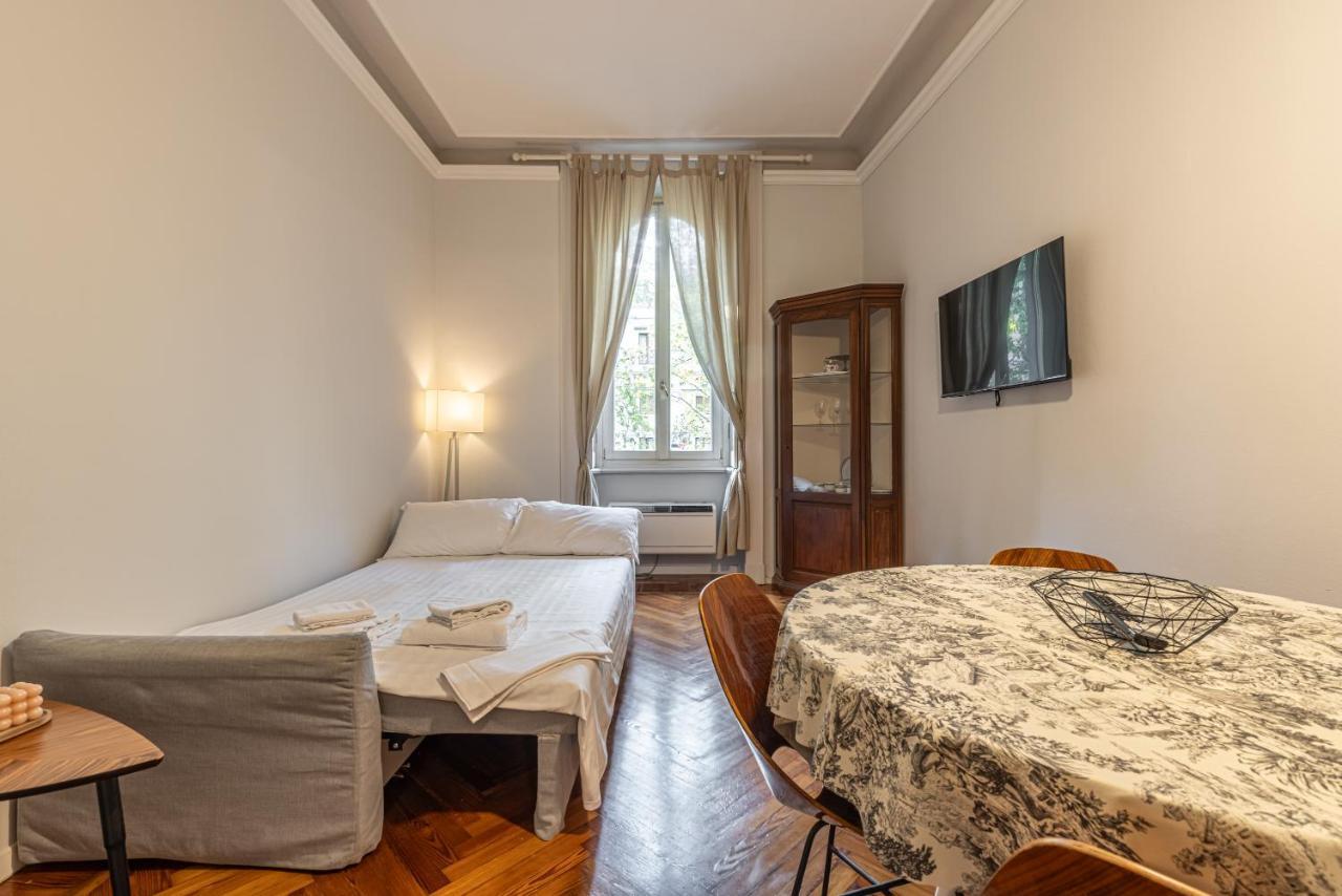 Monte Nero Charme Apartment Milan Exterior photo